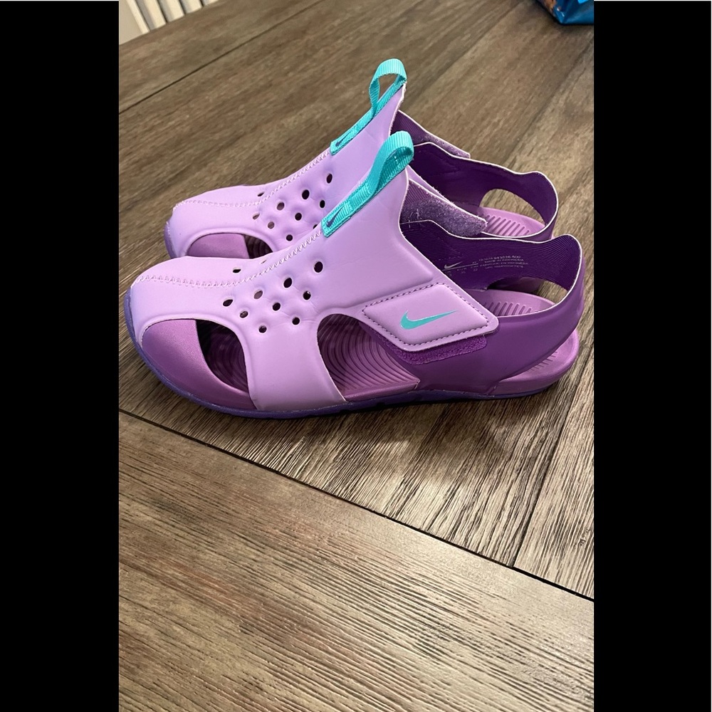 Nike Protect sandals!